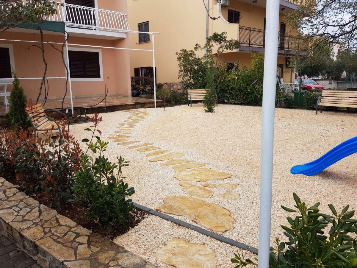 Apartments Katarina Βόντιτσε Εξωτερικό φωτογραφία